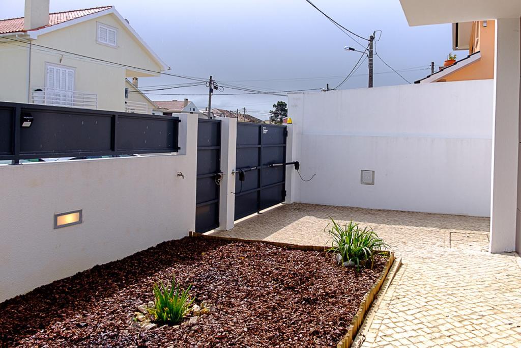 Sunset Holiday Home Fernão Ferro Exterior foto